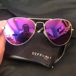 DIFF X JoJo Limited Edition Avaitor Sunglasses
